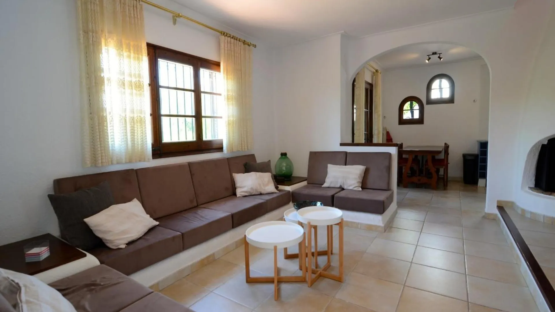 Apartment Les Acacies 10 L'Estartit Holiday home